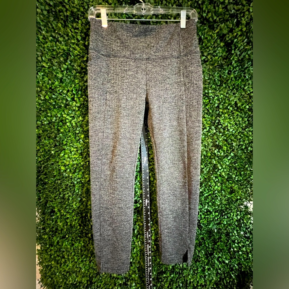 ATHLETA Black Grey Herringbone Mercer Leggings Ankle Split Athleisure Size Small